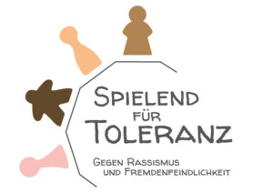 Logo mit dem Text 'Spielend für Toleranz' und stilisierten Spielfiguren in verschiedenen Farben.